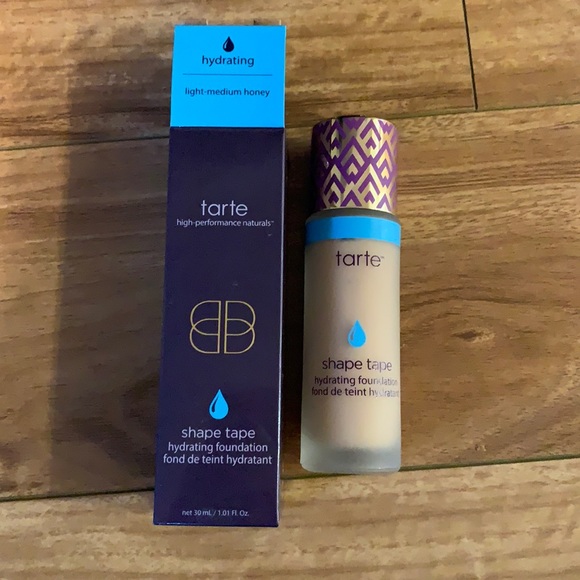 Tarte Shape Tape Foundation in Light Medium Honey